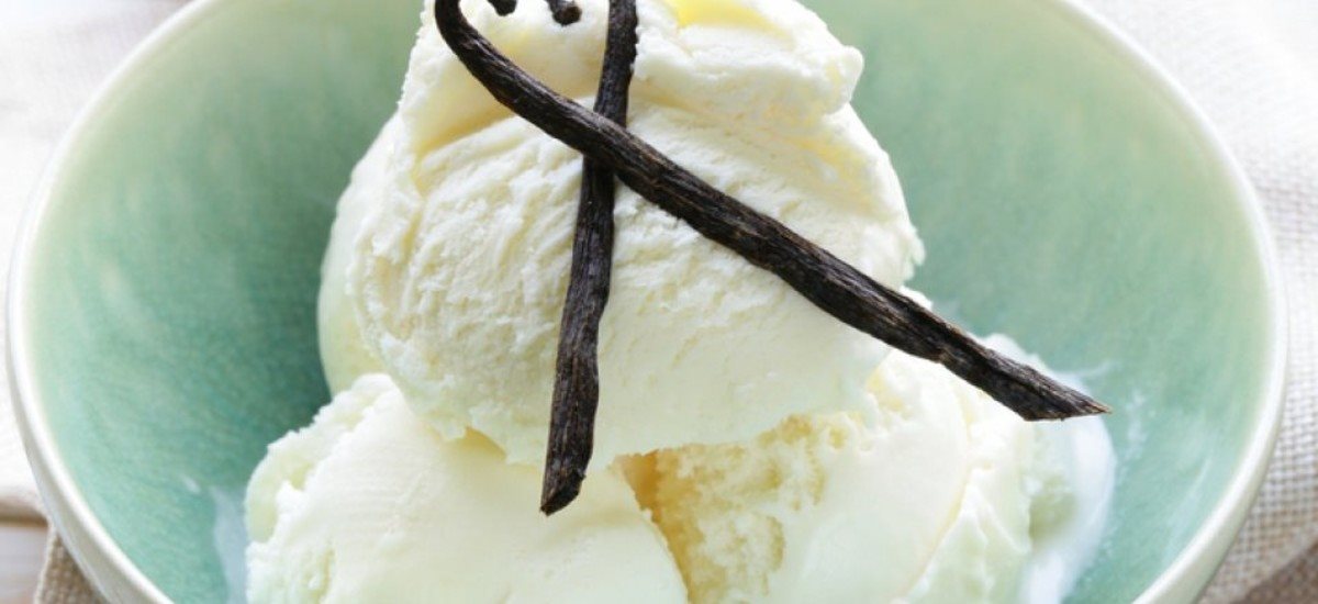 Ice cream with extra virgin olive oil