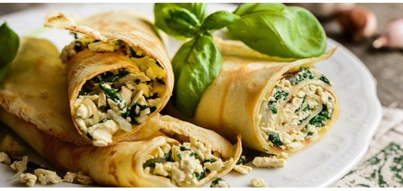 Crepes with spinach